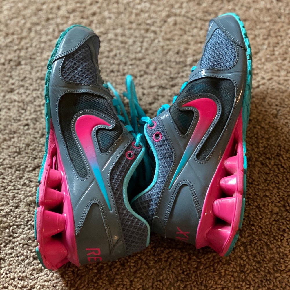 EUC Nike Reax Size 7.5